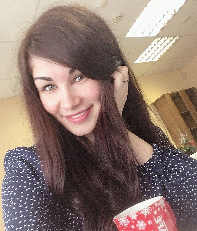 Настя привлекальеная девушка из Озерск цена от 3500 руб