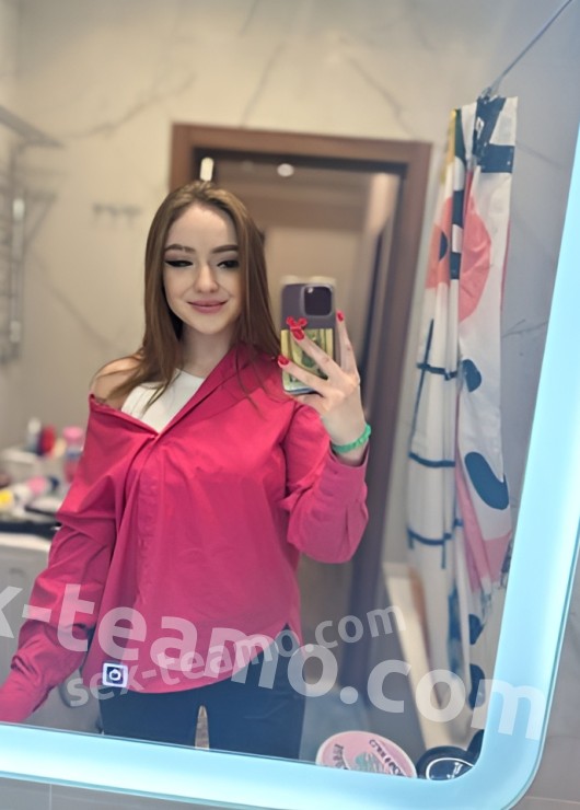 Арина привлекательная девушка из Озерск цена от 2000 руб