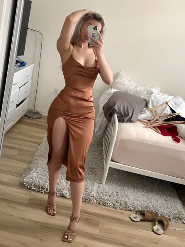 Элина привлекательная девушка из Озерск цена от 5000 руб