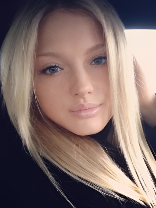 Ирина привлекательная девушка из Озерск цена от 2000 руб