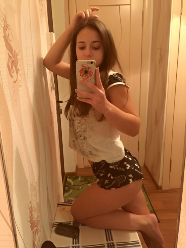 Лидия привлекательная девушка из Озерск цена от 2000 руб