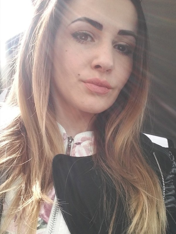 Алиса привлекательная девушка из Озерск цена от 3500 руб