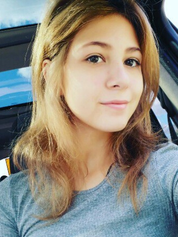 Надежда привлекательная девушка из Озерск цена от 3500 руб