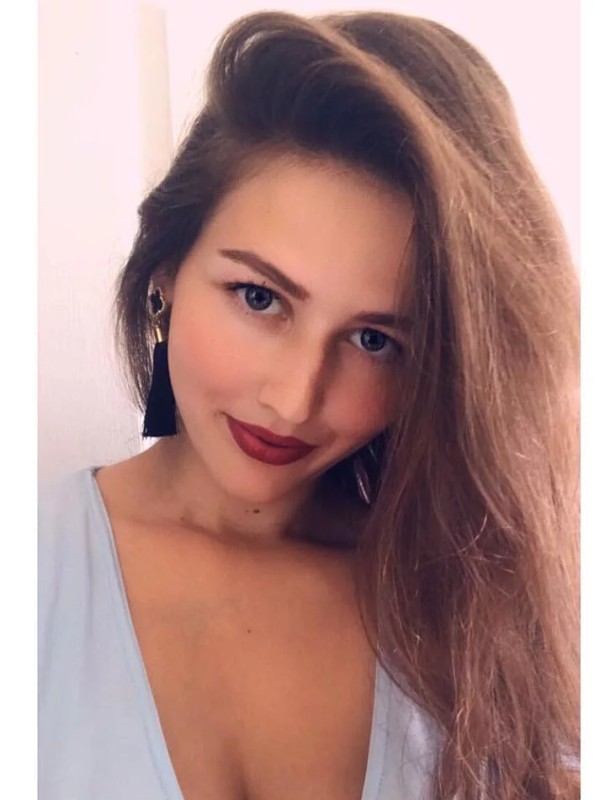 Карина фото 2