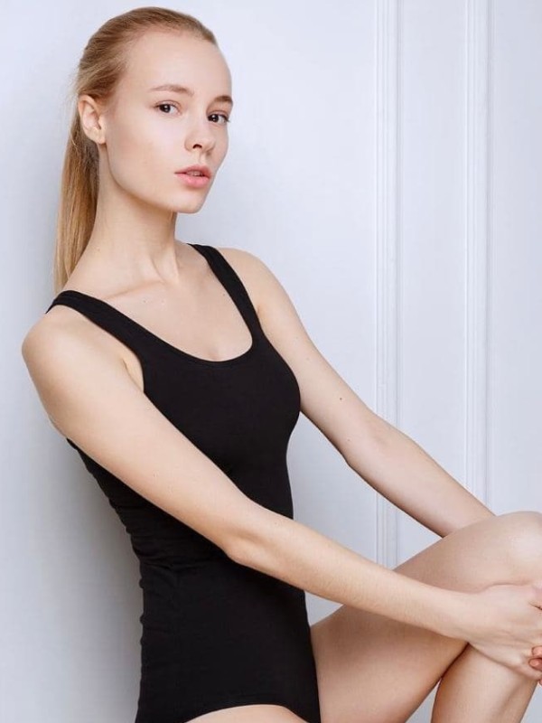 🎥 Тина привлекательная девушка из Озерск цена от 4000 руб