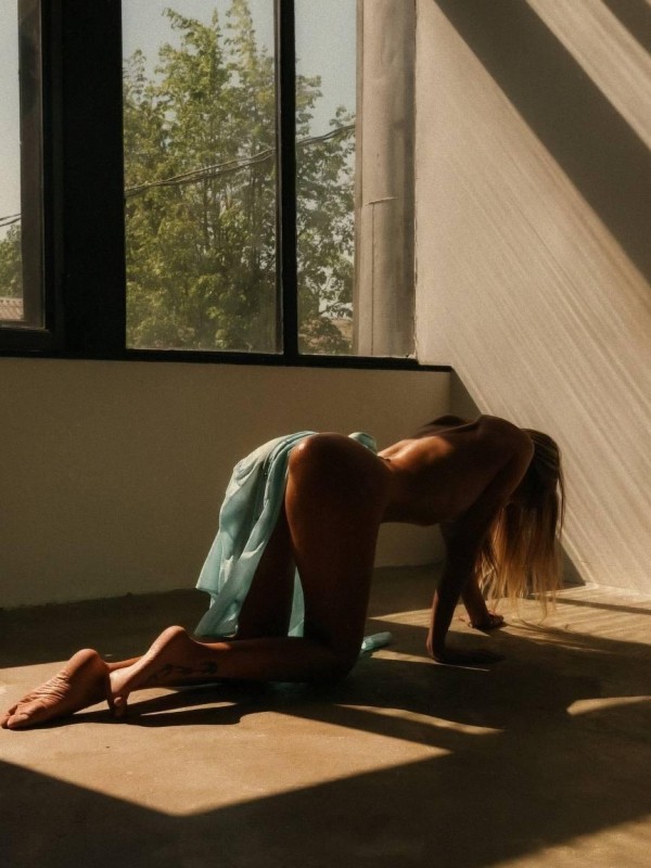 Владлена привлекательная девушка из Озерск цена от 8000 руб