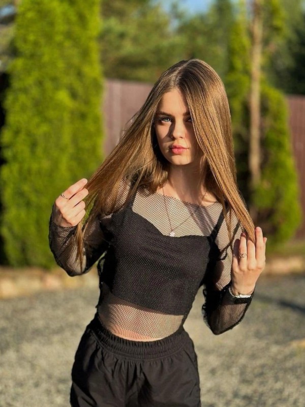 Светланка привлекательная девушка из Озерск цена от 10000 руб